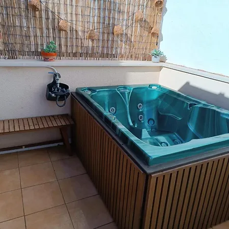 Casas 349h Centre Trafalgar Ferienhaus