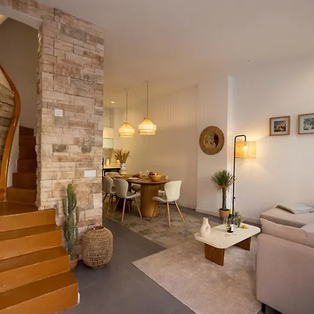 Casas 349h Centre Trafalgar * Alicante